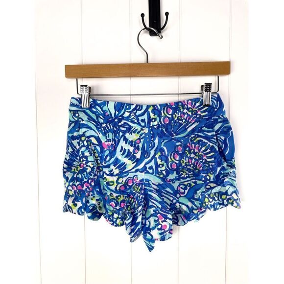 Lilly Pulitzer Scalloped Dahlia Shorts in Cerviche Pattern Brillant Blue Size XS - Picture 2 of 12